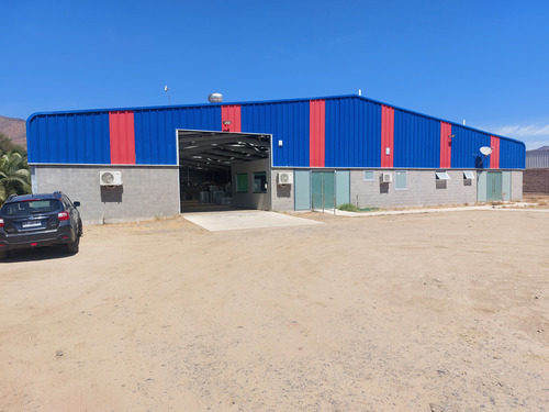 Galpón Industrial En Venta , Curacaví, Chile