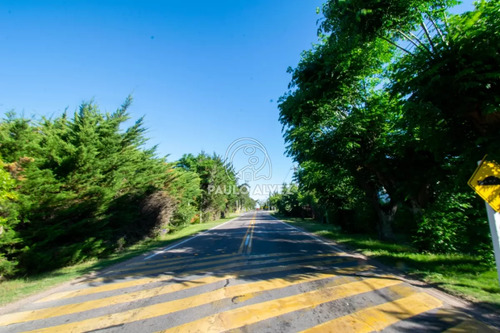 A 150 Metros Del Mar
