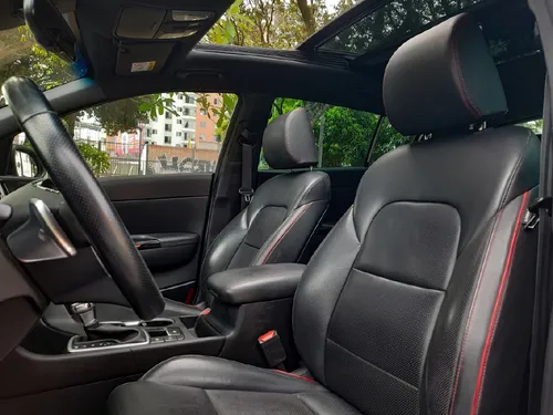 Kia Sportage Gt 2.0L Gt Line 4X2 At