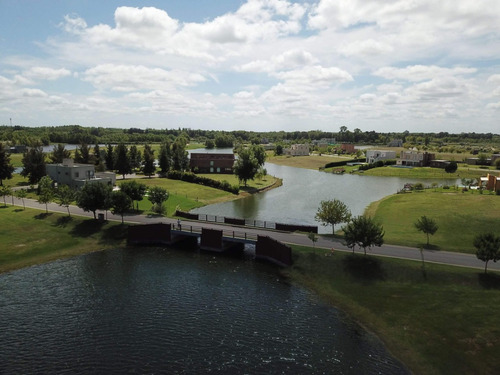 Lote De 1190 M2 A La Laguna En Barrio Nautico El Cazal - Escobar