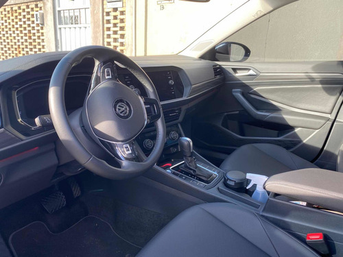 Imagem 3 de 7 de Volkswagen Jetta 2020 1.4 Comfortline 250 Tsi Flex Aut. 4p