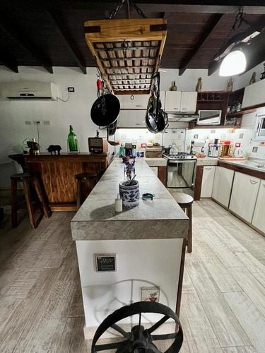 Imagen 17 de 30 de Imperdible Oportunidad - Vendo Dos Casas Al Valor De Una! En General Rodriguez