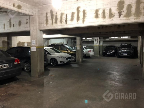 Imagen 2 de 5 de Espacio De Cochera En Zona Guemes - Oportunidad!!