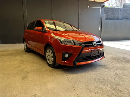 Toyota Yaris 1.5 5p S At Cvt