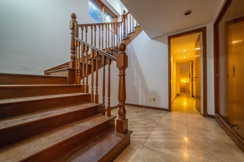 Imagen 25 de 30 de Venta/alquiler Imponente Casa En La Lucila Partido De Vicente Lopez - A Metros Del Río