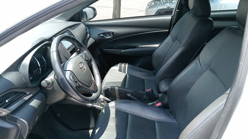Toyota Yaris 1.5 5p S At Cvt