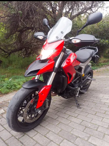 Ducati Hiperstrada 821 2015