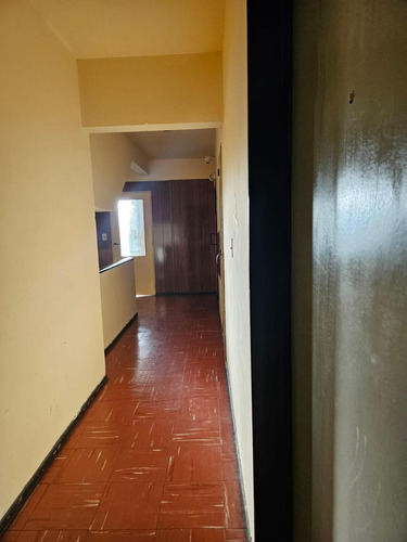 Departamento En Venta - 2 Dormitorios 1 Baño - Dock Sud