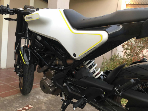 Imagen 3 de 21 de Husqvarna Vitpilen 401 **impecable** - Financio 50% -