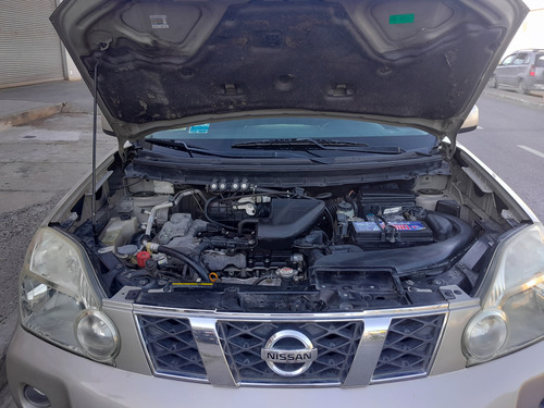 Nissan X-Trail 2.5 Visia 6mt