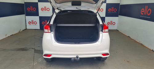 Toyota Yaris 1.3 16V FLEX XL LIVE MULTIDRIVE