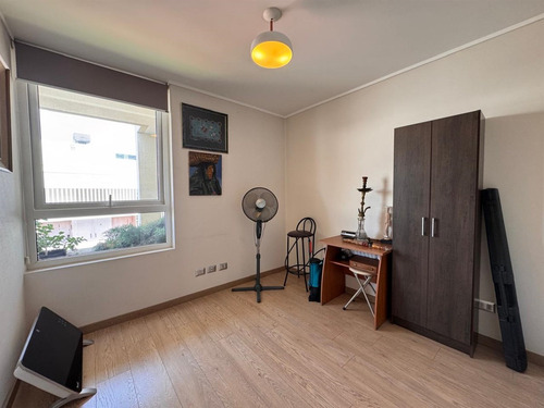 Departamento En Venta De 4 Dorm. En Lo Barnechea