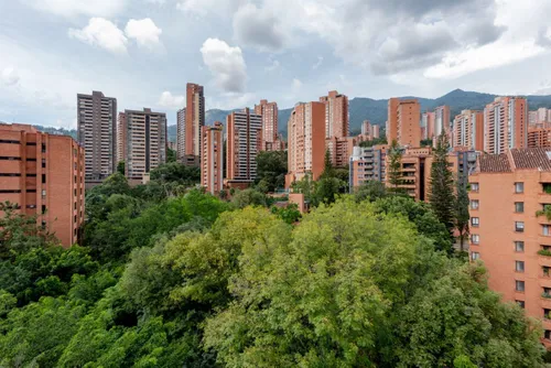 Apartamento En Venta En El Poblado. Cod V3479