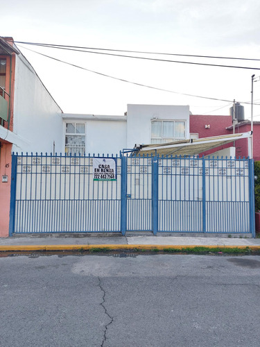 Casa En  Renta En Metepec, Izalli Cuauhtémoc