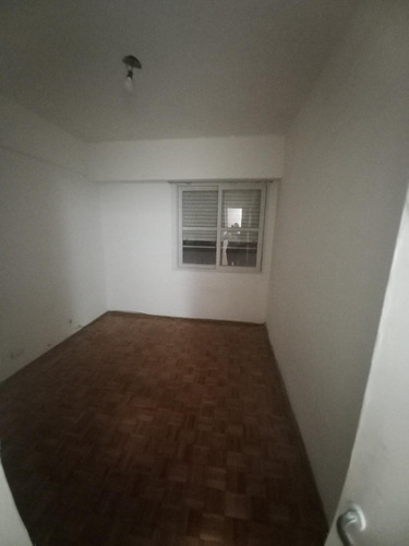 Departamento En Alquiler En San Pedrito Y Avda Rivadavia