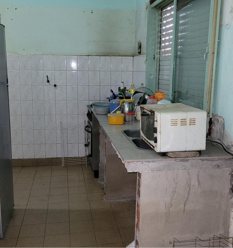 Imagen 6 de 10 de Casa A Reciclar - Lote 10 X 30 - Ituzaingo Norte