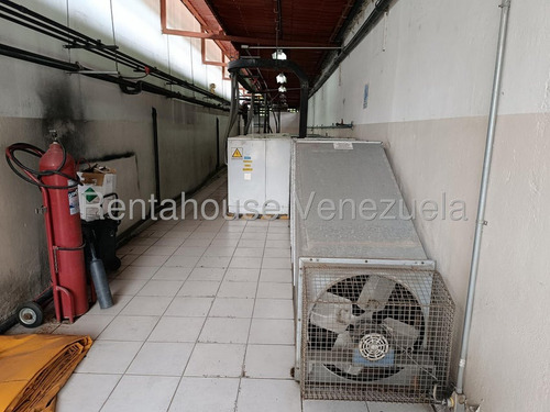 Edificio En Venta En Mariche 3 Pisos Sotano Edificios Caracas Cavas Refrigeracion Angela Tochon Edificios Comerciales