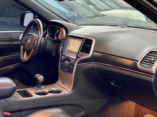 Imagen 6 de 10 de Jeep Grand Cherokee 3.6 Limited V6 4x2 At