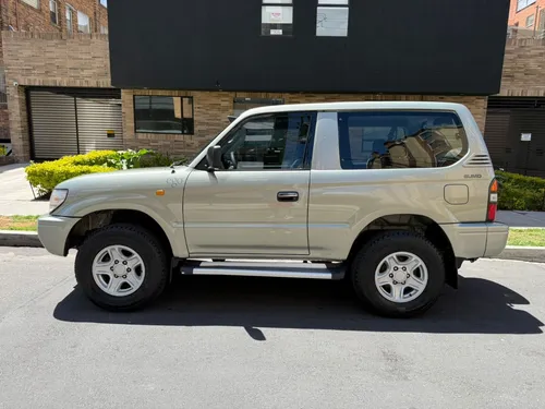 Toyota Prado 2.7 Sumo