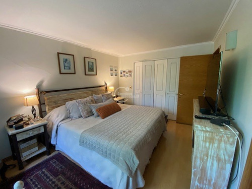 Departamento En Venta De 2 Dorm. En Lo Barnechea