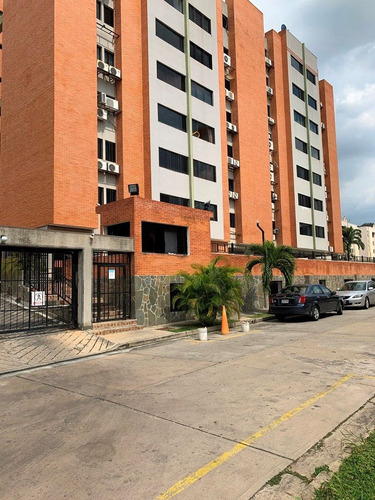 Apartamento En Alquiler De 62m2 En Urb.tazajal Naguanagua Rv