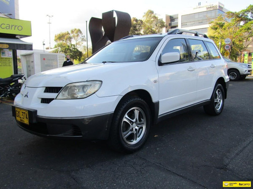 Mitsubishi Outlander 4x4 2.4 At