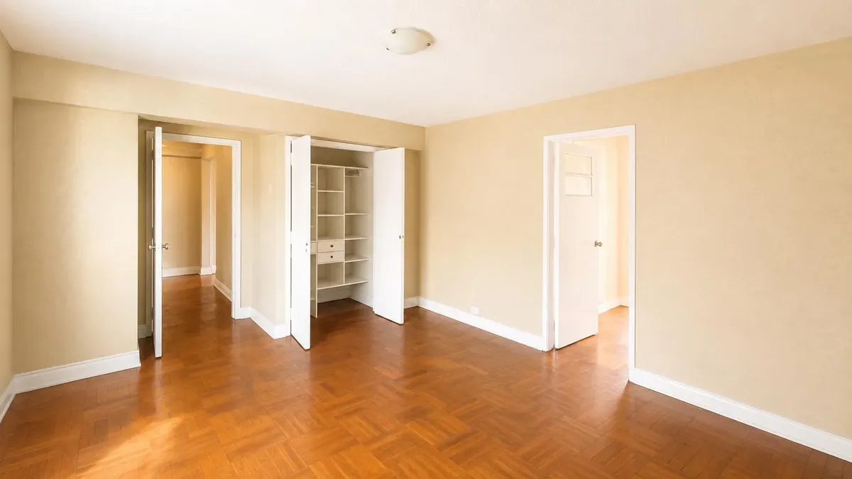 Imagen 3 de 16 de Se Vende Amplio Departamento Plaza Victoria Valparaiso