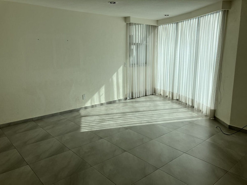Depto. En Venta En Interlomas
