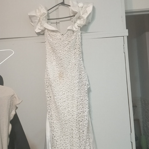 Vestido De Novia Año 60 Tiene Pequeños Detalles. Talle M 