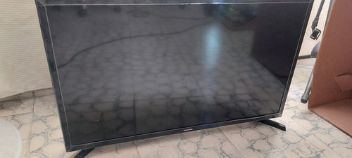 Smart Tv Samsung Lh32benelga/zx Led Hd 32 110v - 127v (Usado)
