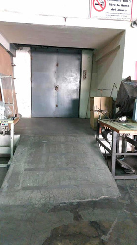 Imagen 22 de 30 de Fábrica De Calcetines Y Medias En Venta Urb Lebrun Petare