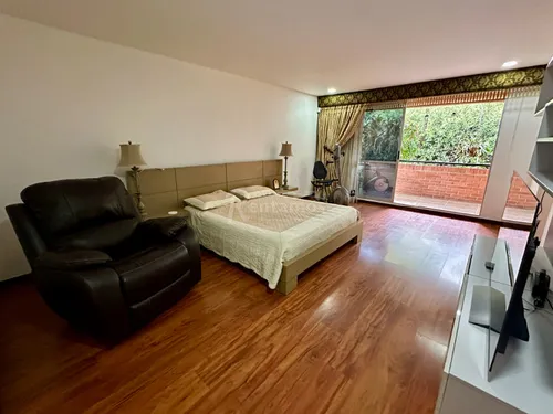 Casa En Venta En Benedictinos. Cod V776004
