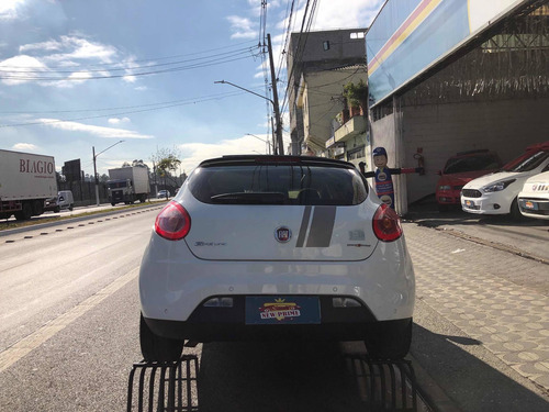 Imagem 8 de 14 de Fiat Bravo 2013 1.8 16v Sporting Flex Dualogic 5p