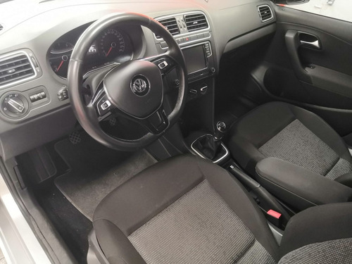 Imagen 9 de 15 de Volkswagen Polo 2020 1.6 L4 Sound Mt