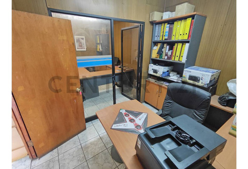 Se Arrienda Local Comercial Cercano A Metro Ñuble