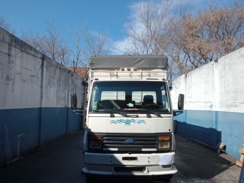 Imagen 1 de 11 de Ford Cargo 1416 Balancín