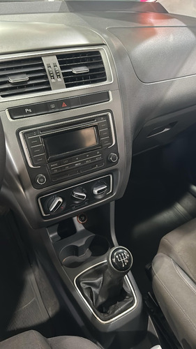 Volkswagen Fox 1.0 MPI COMFORTLINE 12V FLEX 4P MANUAL