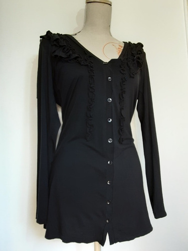 Imagen 2 de 10 de Camisa Larga Con Mangas Y Botones Frontales, Talla M