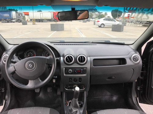 Renault Logan 2011 1.0 16v Expression Hi-flex 4p