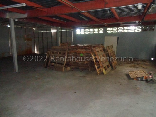 Imagen 11 de 12 de Edificio Comercial En Venta La Campiña 23-12015