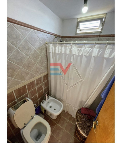 Imagen 14 de 21 de Venta. Arguello. Propiedad 200 Mts Cub 400 Mts Terreno A 2 Cuadras De Recta Martinolli