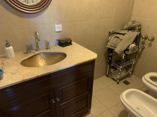Imagen 17 de 30 de Excelente Chalet - Castelar Norte - Larralde Angosta - 5 Ambientes - 1450 M2 Lote - Venta - Permuta