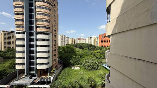 Apartamento En Venta En Sabana Larga .- Wc