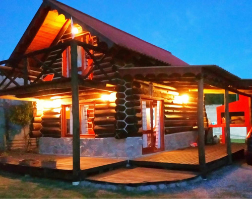 Casa Cabaña Estilo Canadiense