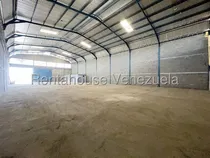 Comprar Norgelin Diaz Alquila Galpon En La Avenida Las Industrias De Barquisimeto Estado Lara Cod 25-14504