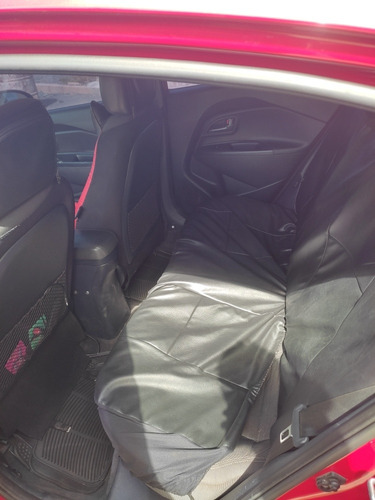 Imagen 2 de 4 de Kia Rio Ultima