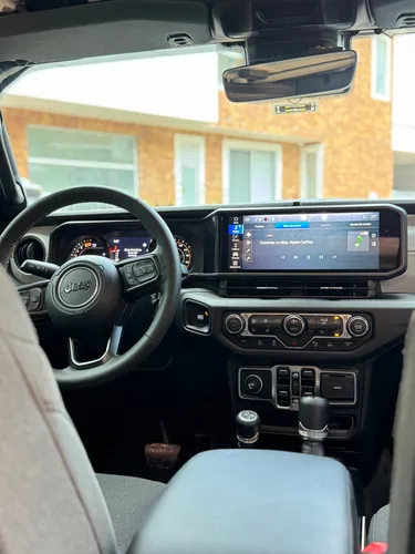 Jeep Wrangler 2.0 Sport Awd