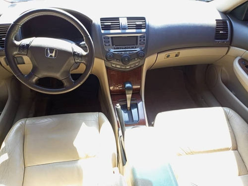Imagen 11 de 16 de Honda Accord