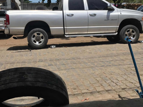 Dodge Ram 2500 2005 5.9 Cab. Dupla 4x4 4p