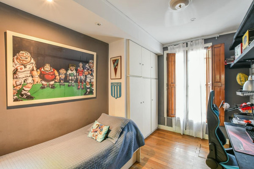 Casa De 3 Dormitorios Con Parrillero Terraza Patio Y Jardín Centro Echesortu
